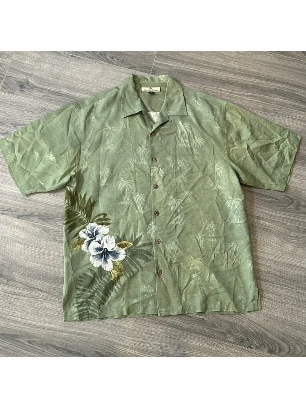 Tommy Bahama Shirt Mens M Green Silk Palm Hibiscus Hawaiian Aloha Camp Button Up